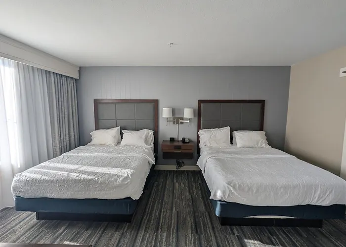 Hampton Inn & Suites Cazenovia, Ny